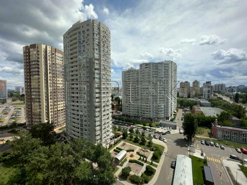 квартира за адресою Микільсько-Слобідська вул., 8