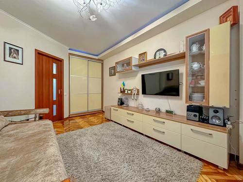 квартира за адресою Чарівна вул., 139