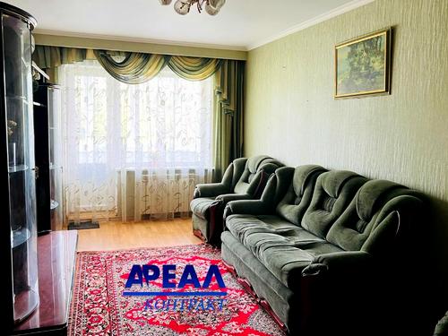 квартира по адресу Комарова ул., 27