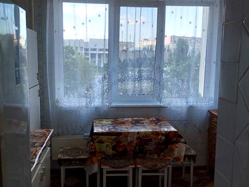 квартира за адресою Червоної Калини просп. (Володимира Маяковського), 12-Б