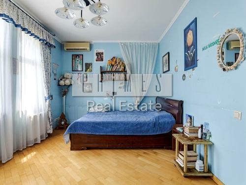 будинок за адресою Центральна вул.
