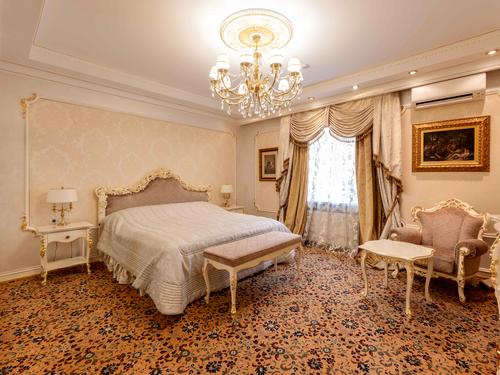 квартира за адресою Старонаводницька вул., 13