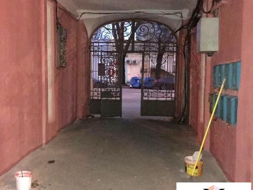 коммерческая по адресу Большая Арнаутская ул., 4