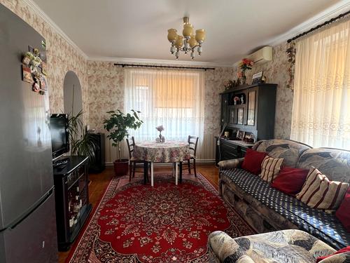 будинок за адресою Ай-Петрінська вул.
