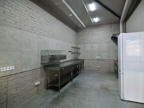 комерційна за адресою Корольова вул., 9В
