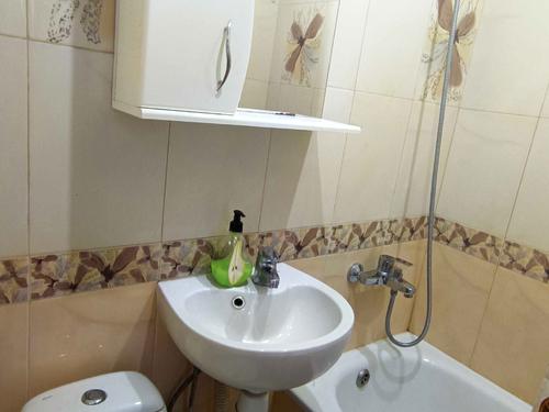 квартира по адресу Героев Днепра ул., 3