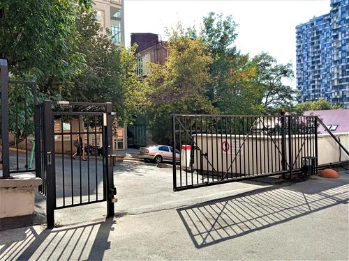 квартира по адресу Calle Dilova ул. (Димитрова), 2-Б