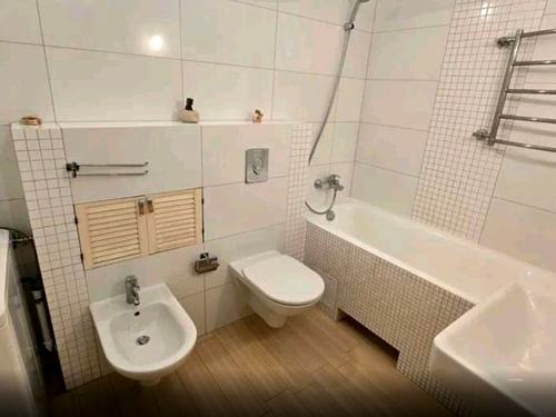 квартира за адресою Ованеса Туманяна вул., 3