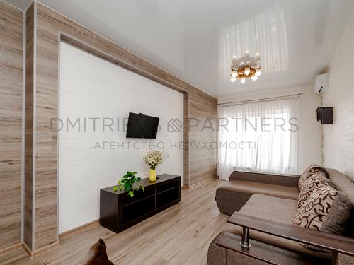 квартира за адресою Затишна вул., 4