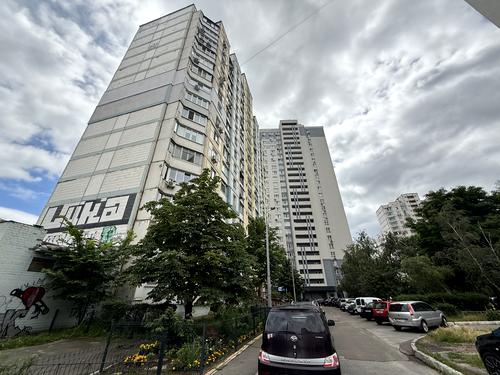 квартира по адресу Драгоманова ул., 8