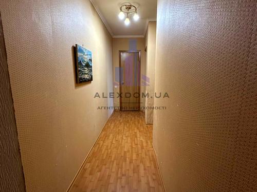 квартира за адресою Перемоги просп., 18