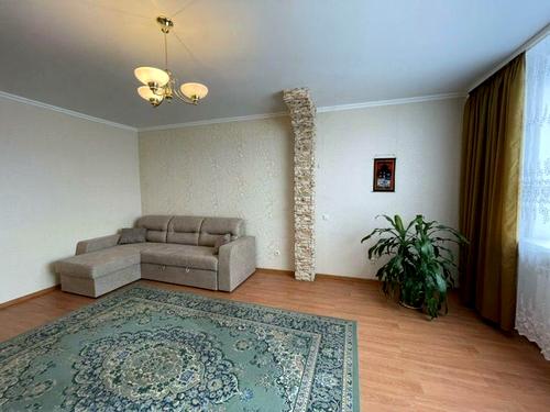 квартира за адресою Срібнокільська вул., 1