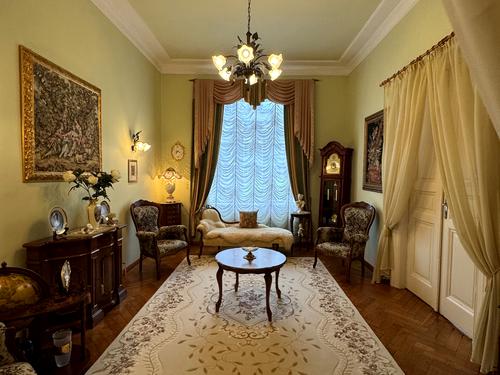 квартира за адресою Митрополита Андрея вул., 4