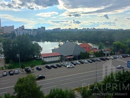 квартира за адресою Ревуцького вул., 5