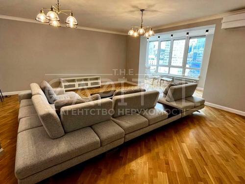 квартира за адресою Шота Руставелі вул., 27