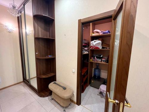 квартира за адресою Дмитрівська вул., 82