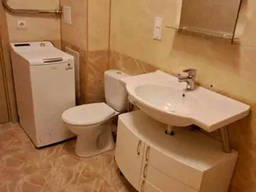 квартира за адресою Миколи Бажана просп., 10