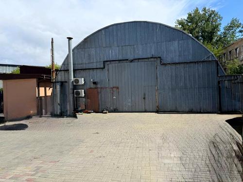 комерційна за адресою Універсальна вул., 6