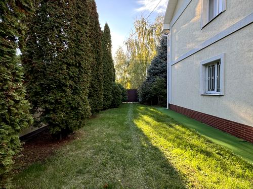 дом по адресу с. Софиевская борщаговка, Звёздная ул., 8
