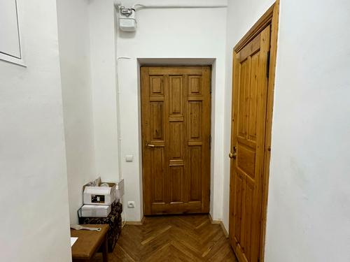 квартира за адресою Личаківська вул. (), 21