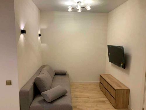 квартира за адресою Академіка Заболотного вул., 1-А