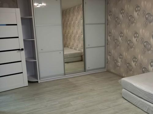 квартира за адресою Миколи Вінграновського вул., 2