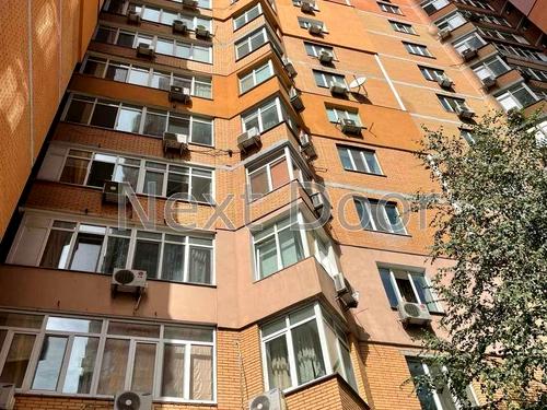 квартира за адресою Євгена Коновальця вул. (Щорса), 32-Г