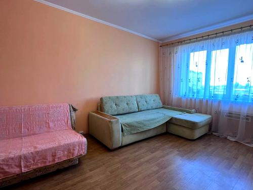 квартира за адресою Каштанова вул., 5