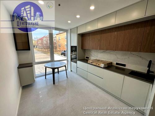 квартира за адресою Кварцівська, 6