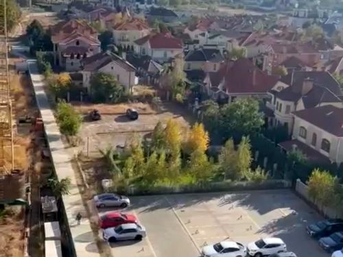 квартира по адресу Дрезденская ул., 13