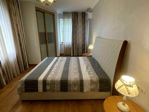 квартира за адресою Патріотів вул., 5