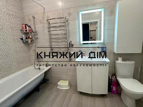 квартира за адресою Михайла Максимовича вул. (Онуфрія Трутенка), 3-Д