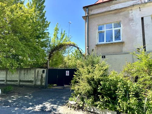 квартира по адресу Репина ул., 3