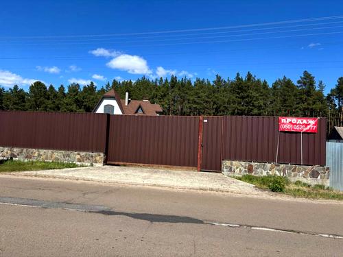 будинок за адресою центральна, 56