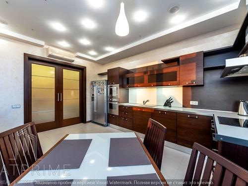 квартира по адресу Кловский спуск, 5