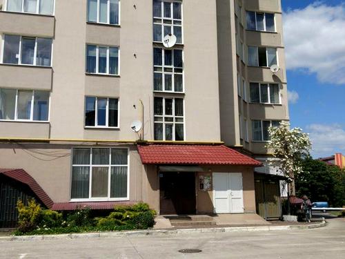 квартира за адресою Павла Скоропадського вул., 8