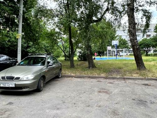 квартира за адресою Євгена Патона вул., 12