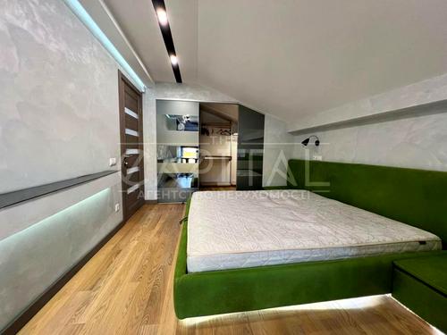 квартира за адресою Регенераторна вул., 4