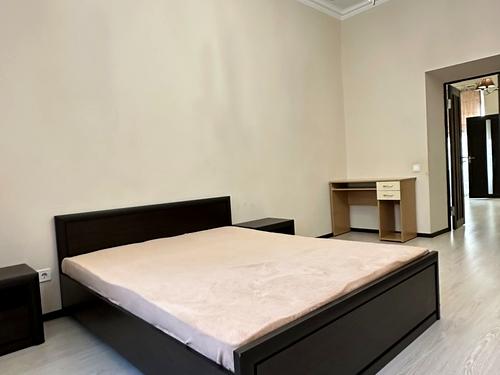 квартира по адресу Садовского ул., 8