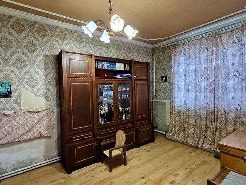 будинок за адресою Закарпатська вул., 12