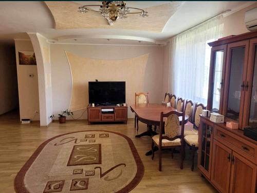 квартира по адресу Новий район, 4