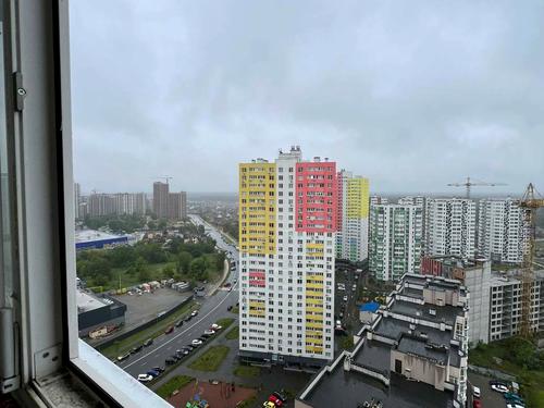квартира за адресою Василя Симоненка вул., 111