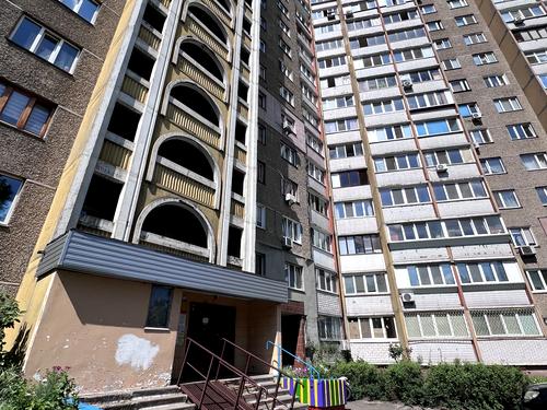 квартира по адресу Червоной Калины просп. (Владимира Маяковского), 3
