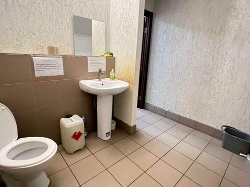 коммерческая по адресу Трускавецкая ул., 2