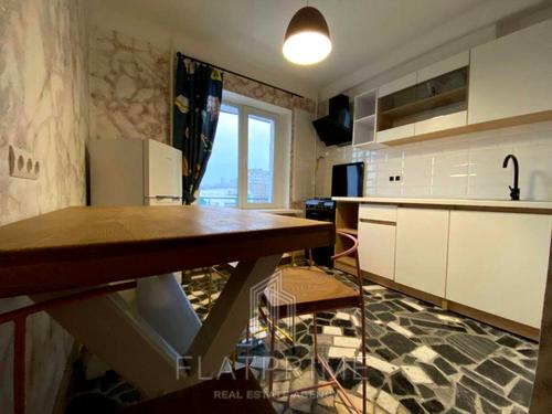 квартира за адресою Петропавлівська вул., 6