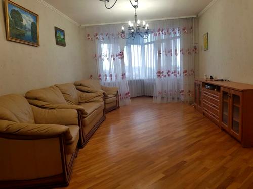 квартира за адресою Хмельницька вул., 10