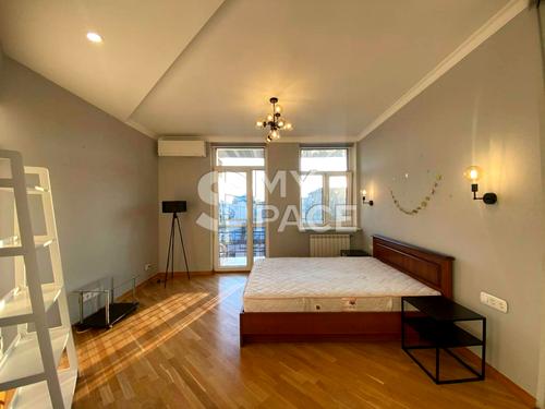 квартира за адресою Шота Руставелі вул., 27а