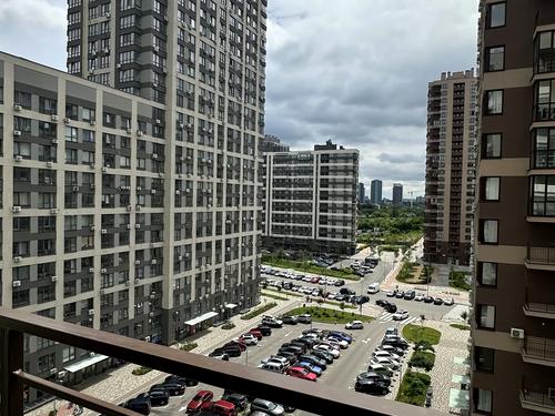 квартира за адресою Олександра Олеся вул., 6п 
