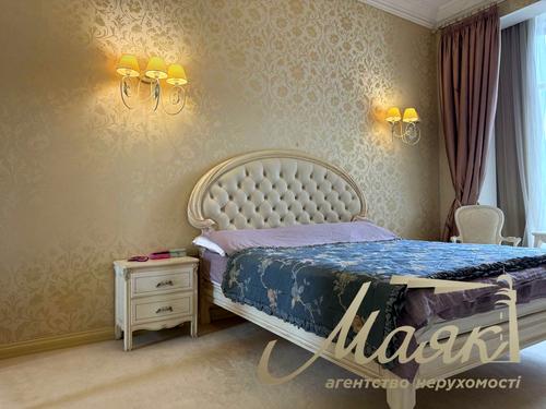 квартира за адресою Паторжинського вул., 14
