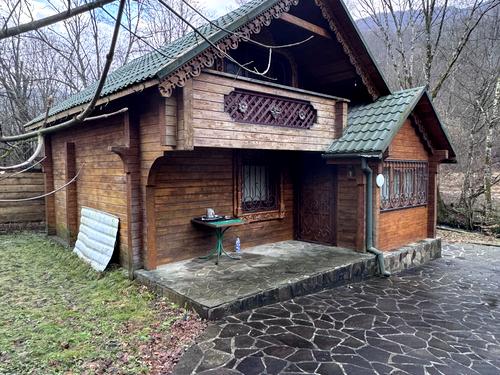 будинок за адресою с. Вовчий, Ждимир